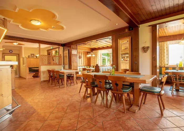 S'wirtshaus By Alpine Genusswelten Bed & Breakfast 3*